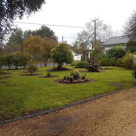 Travellers Rest B&B Penola Esterno foto